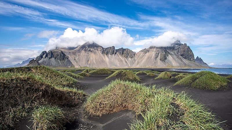 2022 besuchten knapp 600.000 deutsche Touristen Island