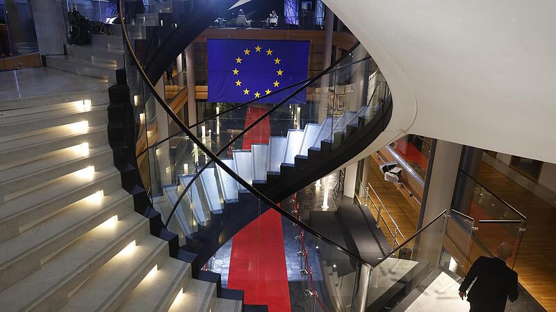 Das EU-Parlament sieht sich mit umfangreichen Korruptionsermittlungen konfrontiert.