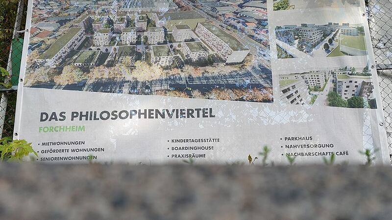 Eine kühne Vision, mehr nicht: Statt Hunderter Wohnungen weist das geplante Philosophenviertel in Forchheim bislang nur Aktenordner voller Streit vor. Der Prozessbeginn wiederum dürfte noch dauern.