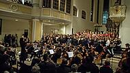 Alle Chöre und das Sinfonieorchester interpretierten zum krönenden Finale das „Halleluja“ aus Händels „Messias“.
