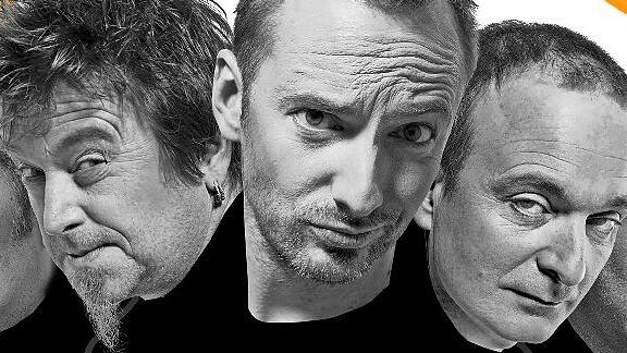 Die Füenf sind „005 im Dienste ihrer Mayonnaise“ unterwegs und blödeln am Freitag, was das Zeug hält. Die Füenf sind „005 im Dienste ihrer Mayonnaise“ unterwegs und blödeln am Freitag, was das Zeug hält.