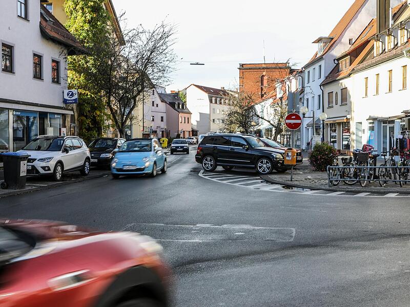 Ein neuralgischer Punkt in der Innenstadt – wie ließe sich der Verkehr rund um den Stadtkern verringern?Forchheim & Fränkische Schweiz Ein neuralgischer Punkt in der Innenstadt – wie ließe sich der Verkehr rund um den Stadtkern verringern?Forchheim & Fränkische Schweiz