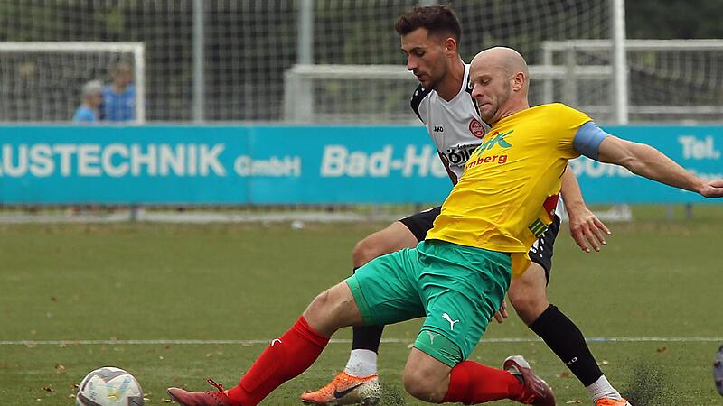 Manuel H&uuml;mmer (in Gelb) und die DJK Don Bosco Bamberg gastieren am Samstag um 16 Uhr beim TSV Gro&szlig;bardorf.