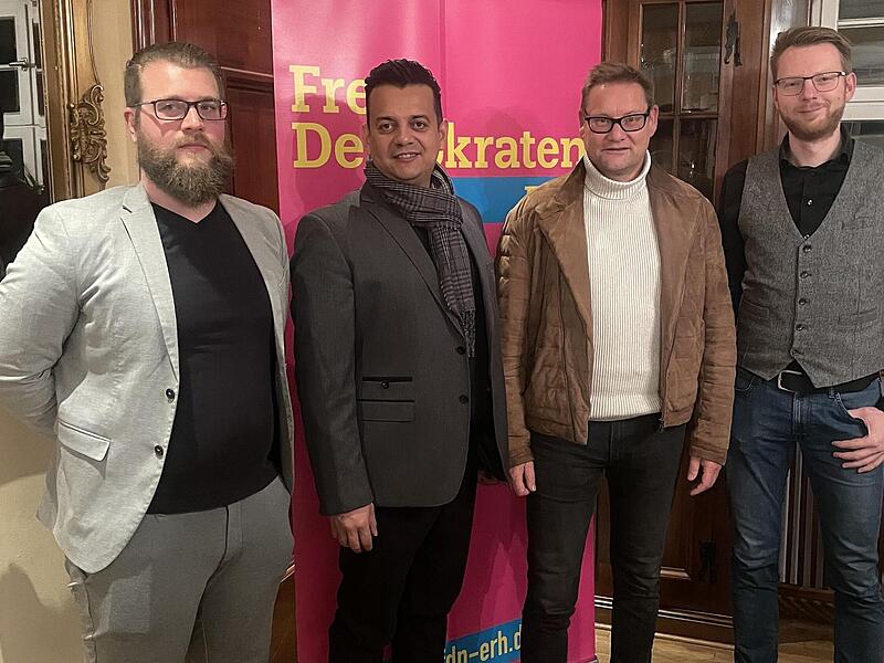 Die vier Kandidaten (von links): Leif Erik Persson, Boulent Ekrem, Oliver Rath, Roy Eissing