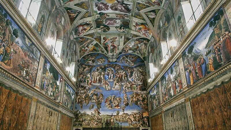 Der Fu&szlig; gilt als Vorbereitung zum Fresko der Sixtinischen Kapelle