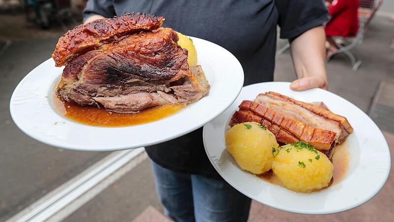 Schäuferla, Klöße, Bier: Frankens Klassiker dominieren Geschmäcker der Forchheimer. Warum ist das so? Und ändert sich das? Das versucht aktuell die Studie „Was isst Bayern“ in Langensendelbach herauszufinden.Forchheim & Fränkische Schweiz Schäuferla, Klöße, Bier: Frankens Klassiker dominieren Geschmäcker der Forchheimer. Warum ist das so? Und ändert sich das? Das versucht aktuell die Studie „Was isst Bayern“ in Langensendelbach herauszufinden.Forchheim & Fränkische Schweiz