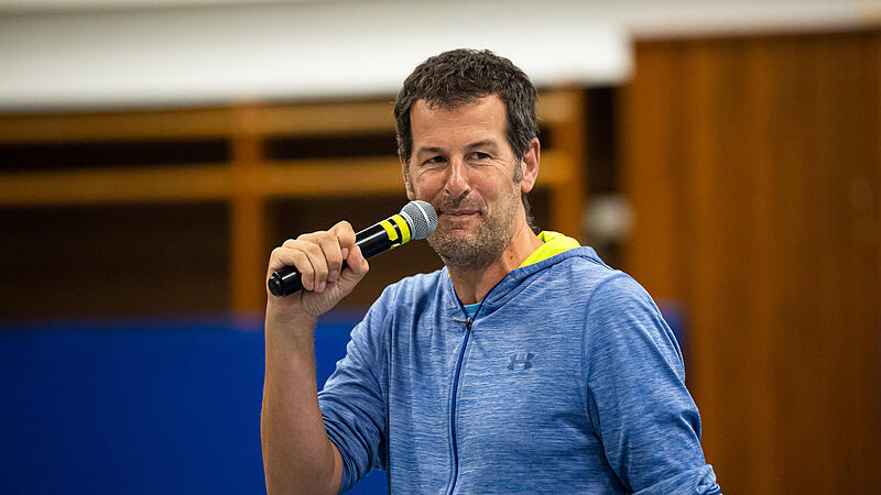 Jürgen Weninger, Teammanager und Coach der DJK/SpVgg Effeltrich, hofft auf einen Derbysieg am Samstag. Jürgen Weninger, Teammanager und Coach der DJK/SpVgg Effeltrich, hofft auf einen Derbysieg am Samstag.