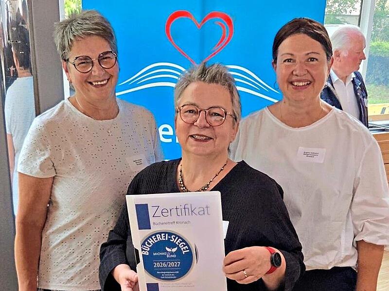 Unser Bild zeigt (von links) Sabine Nuber, Birgitta Staufer und Kronachs B&uuml;rgermeisterin Angela Hofmann. privat