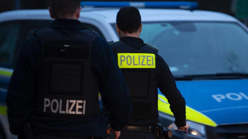 Bei der Durchsuchung des Anwesens des Ehepaars wurden diverse gewstohlene Gegenstände aufgefunden.