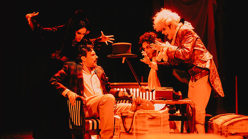 Premiere von Große Geister am E.T.A.-Hoffmann-Theater in Bamberg Premiere von Große Geister am E.T.A.-Hoffmann-Theater in Bamberg