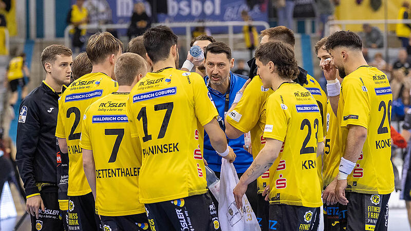 Redete seiner Mannschaft ins Gewissen: HSC-Trainer Anel Mahmutefendic.