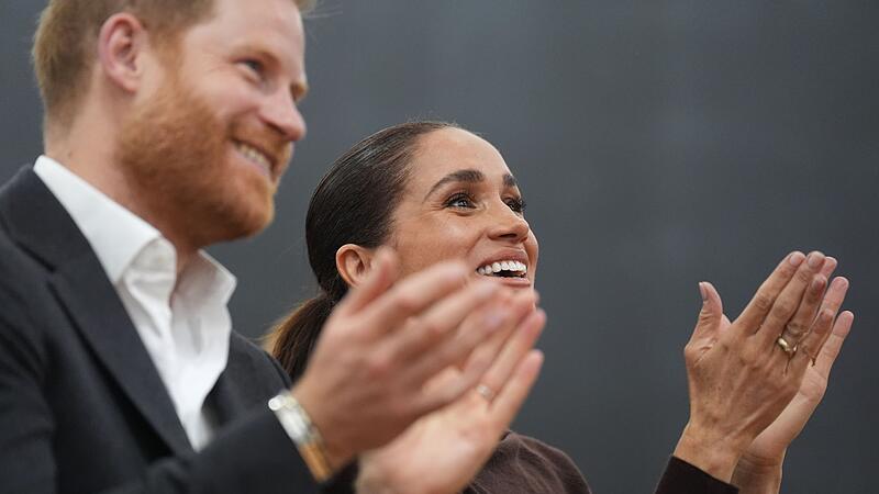 Harry und Meghan zeigen sich erstmals seit Rückkehr Harry und Meghan zeigen sich erstmals seit Rückkehr