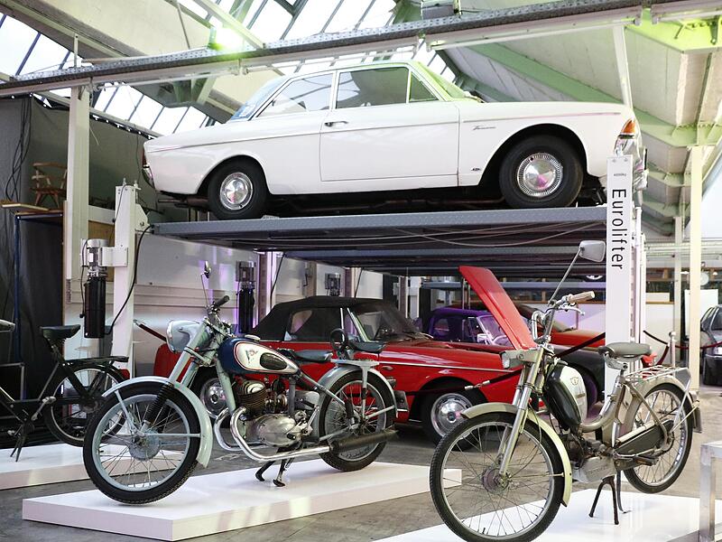 Neben Audiotechnik zeigt das neue Museum in Presseck auch ausgesuchte Oldtimer.