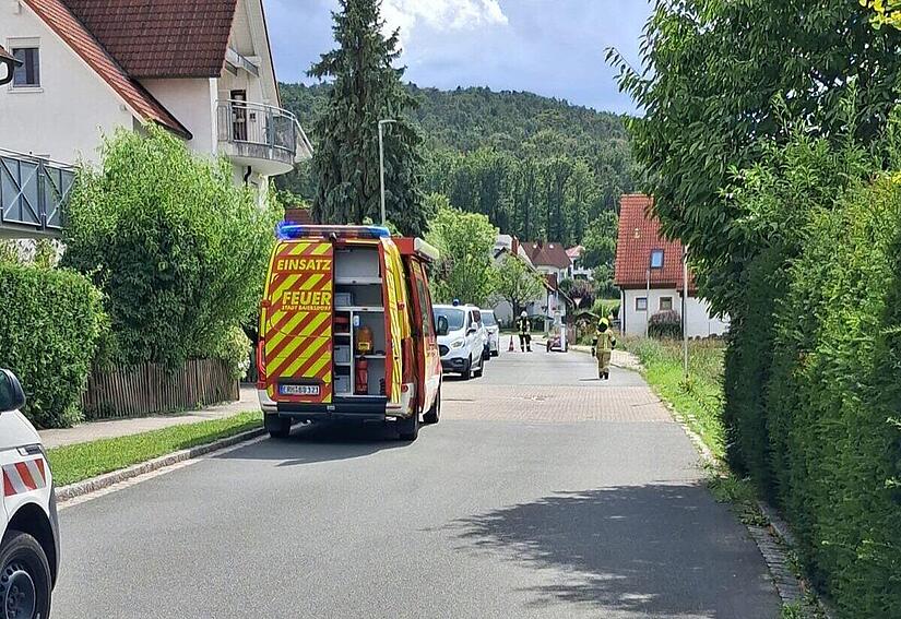 Bubenreuth: Gasaustritt sorgt f&uuml;r Gro&szlig;einsatz - Anwohner evakuiert