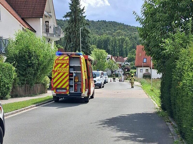 Bubenreuth: Gasaustritt sorgt für Großeinsatz - Anwohner evakuiert Bubenreuth: Gasaustritt sorgt für Großeinsatz - Anwohner evakuiert