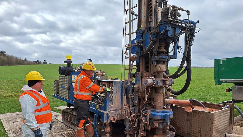 Bohrungen f&uuml;r Fulda-Main-Leitung bei Zeitlofs