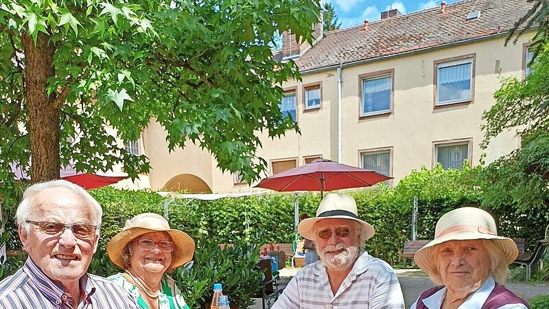 Sommerfest im Schloss Römershag.