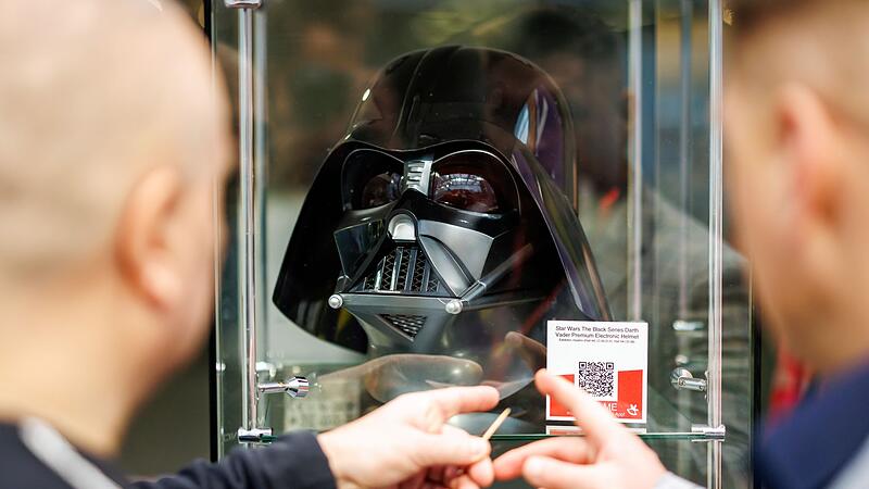 Eröffnung der weltgrößten Spielwarenmesse in Nürnberg