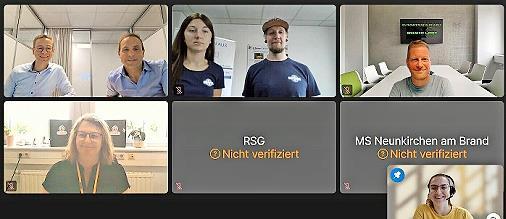 Eine Videoschaltung fand mit den Realschulen des Landkreises Forchheim statt. Eine Videoschaltung fand mit den Realschulen des Landkreises Forchheim statt.