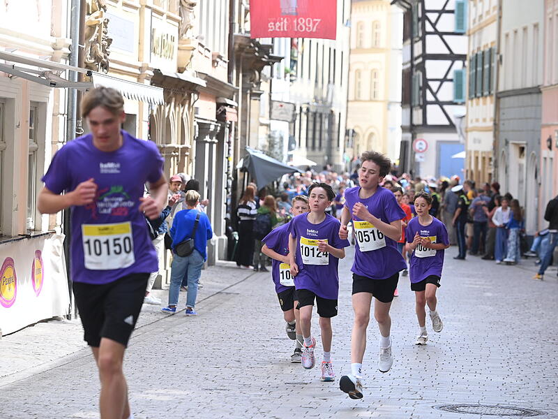 Weltkulturerbelauf 2025:  4,1 Kilometer mussten die Jugendlichen beim Bambit-Sch&uuml;lerlauf zur&uuml;cklegen.
