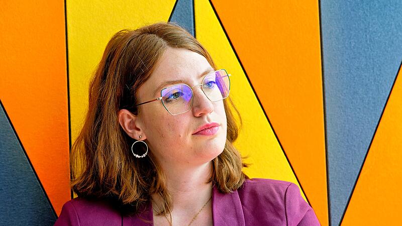 &bdquo;Frauen wollen wegen ihrer Leistung und ihrer Ideen in politische &Auml;mter gew&auml;hlt werden, nicht wegen ihres Geschlechts.&ldquo; Die Bamberger JU-Vorsitzende Annamarie Bauer strebt bei der Kommunalwahl 2026 in den Stadtrat.