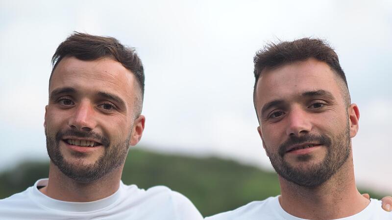 Unterschiede erkannt? Unser Bild zeigt die eineiigen Zwillinge Christoph (links) und Steffen Schmidt.