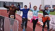 Ein Breitensport-Event ist der Obermain-Marathon seit Beginn an. Das zeigte auch dieses Quartett beim Zieleinlauf.