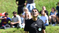 Schiedsrichter Deniz Aytekin h&ouml;rt auf. Am Sonntag hat er mit SV Gloria Weilersbach gegen TSV Kirchehrenbach sein Abschiedsspiel gepfiffen.