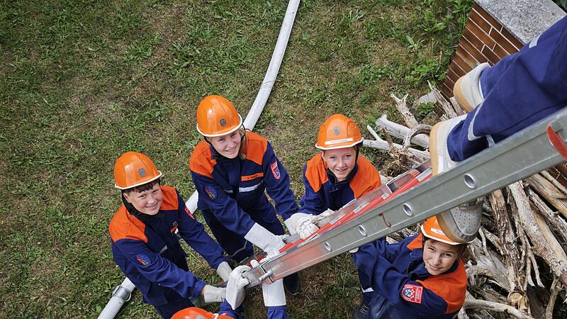 25-jähriges Bestehen Jugendfeuerwehr Waldfenster 25-jähriges Bestehen Jugendfeuerwehr Waldfenster