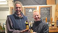 Matthias Trum (rechts) mit dem australischen Bier-Guru Ashley Huntington in Tasmanien