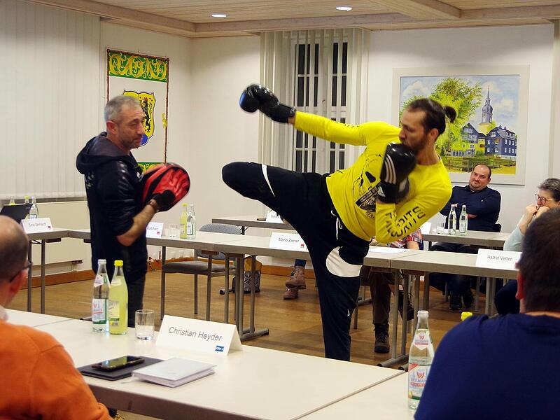 Dorin Adam und Harun-Veysel Elkol gaben einen Einblick in ihre Sportart.