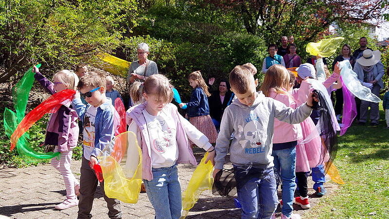 Frühlingsfest Kiga Wilhelmsthal Frühlingsfest Kiga Wilhelmsthal