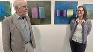 Ehemann Timo Bögner und Tochter Tanja Bögner freute der rege Besuch der Vernissage.