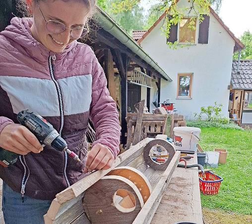 In der Nistkastenmanufaktur des LBV kann jeder selbst seinen Beitrag zum Naturschutz leisten.