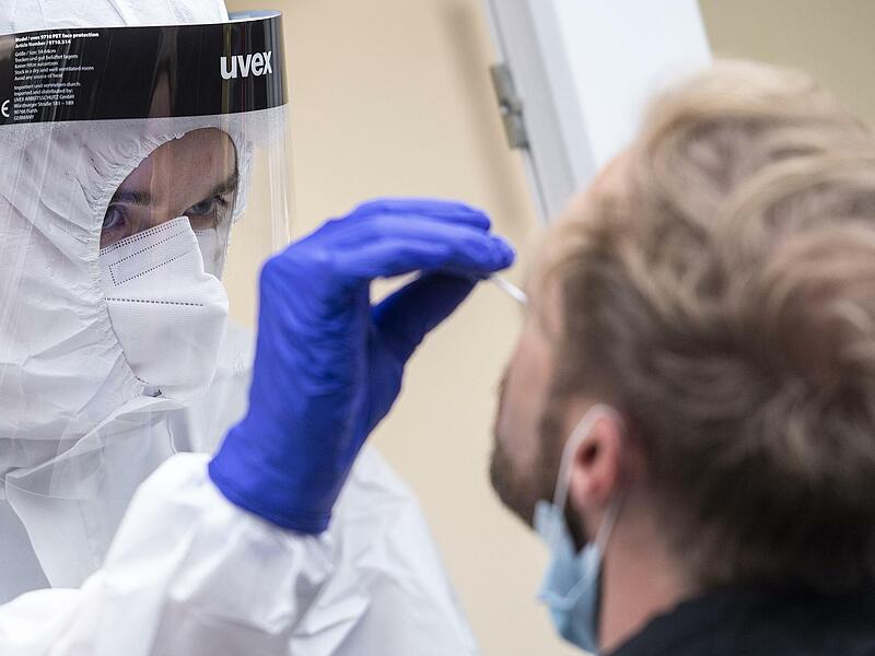2021 trieb Corona im vollen Umfang sein Unwesen im Landkreis Forchheim. Zum Herbst 2025 scheint der Virus eine kleine Rückkehr zu machen.