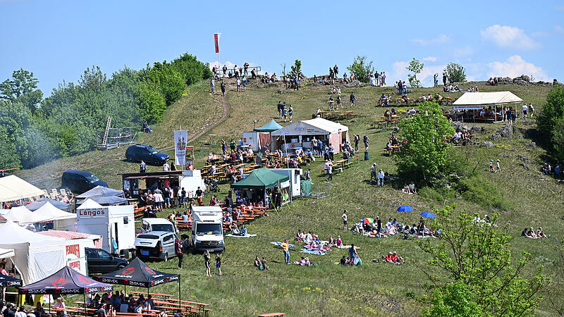 Bildergalerie WalberlafestBildergalerie Walberlafest So war der Start an Tag 1 beim Walberlafest 2025.