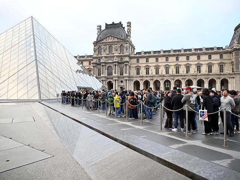 Nach Juwelendiebstahl im Louvre