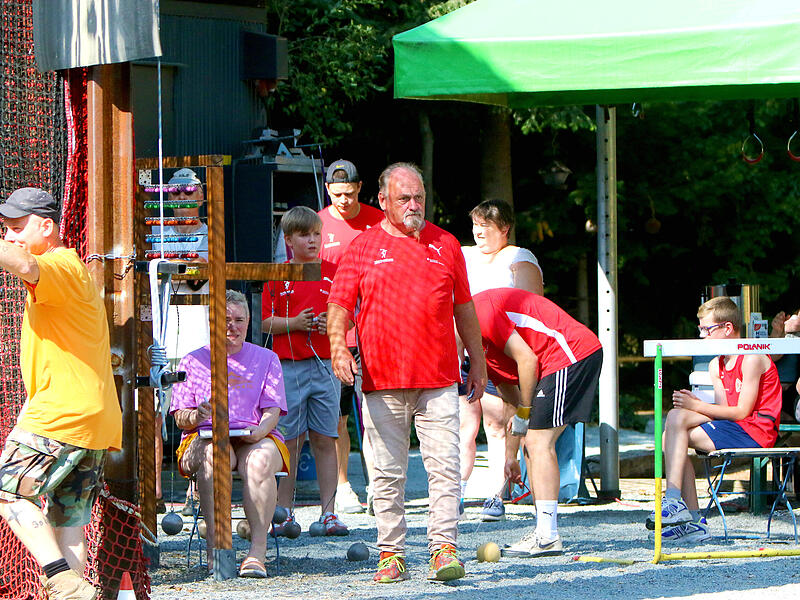 Werfertag des UAC Kulmbach 2024 in StadtsteinachWerfertag 2024 in Stadtsteinach Werfertag des UAC Kulmbach 2024 in Stadtsteinach