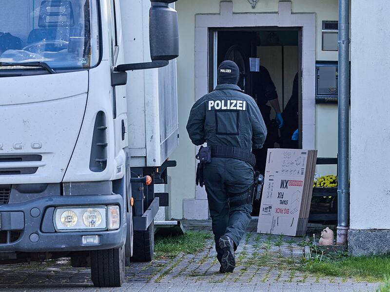 Razzia gegen mutma&szlig;liche Rechtsextreme