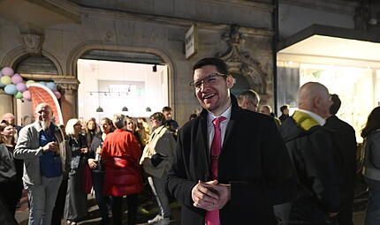 Dominik Sauerteig hat gut lachen: Er ist als Oberb&uuml;rgermeister von Coburg wiedergew&auml;hlt worden.