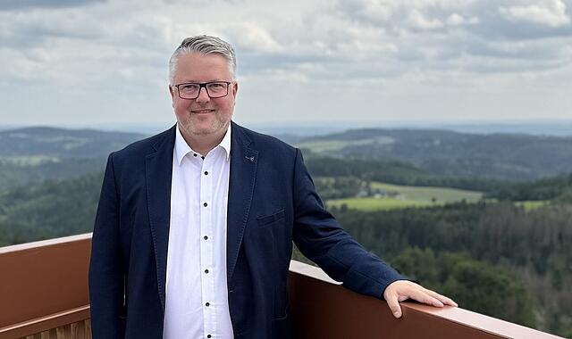 Marc Benker m&ouml;chte B&uuml;rgermeister in Marktschorgast bleiben.