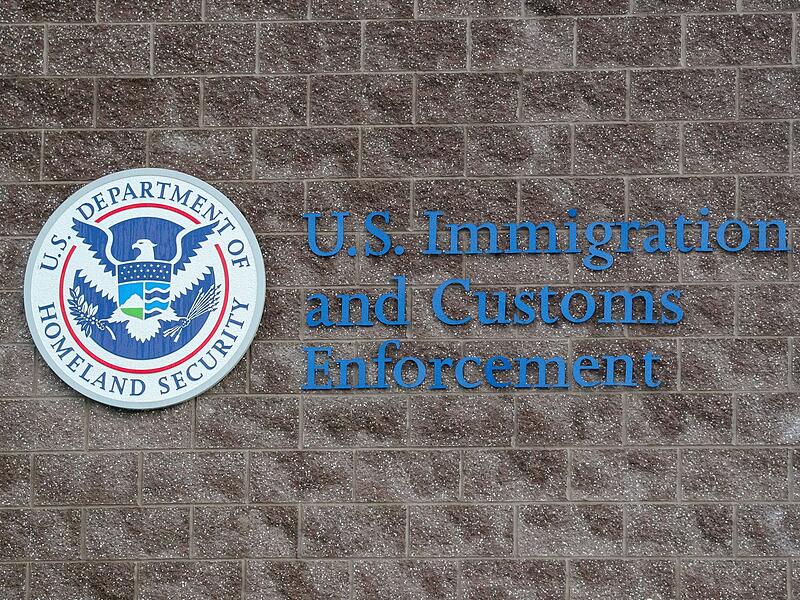 US-Einwanderungs- und Zollbehörde (ICE) US-Einwanderungs- und Zollbehörde (ICE)