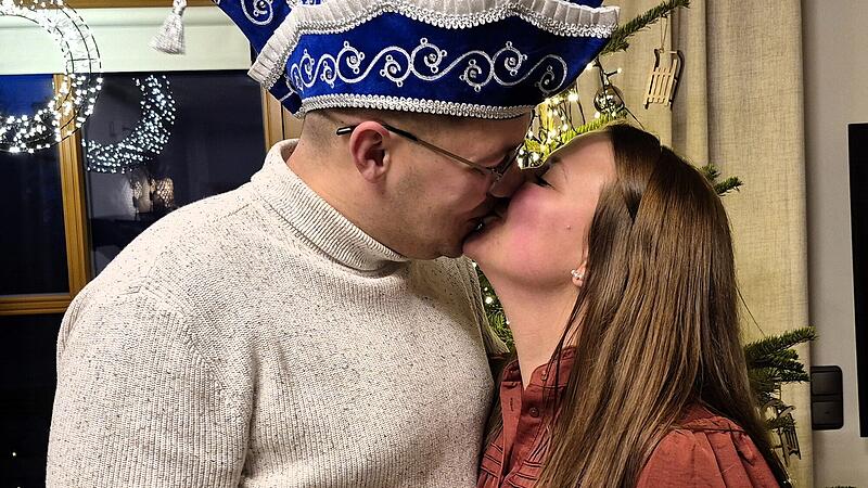 Das aktuelle Geh&uuml;lzer Prinzenpaar - durch Liebe verbunden