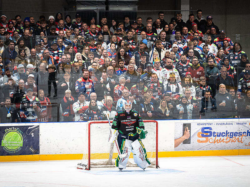 Goalie Luca Ganz wird im Zuge der Kooperation mit dem EC Bad Nauheim offiziell in die DEL2 wechseln, spielt aber &uuml;berwiegend in H&ouml;chstadt.