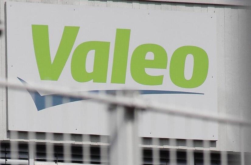 Chinas Billigimporte Gefährden Autozulieferer: Valeo Schlägt Alarm - bl26m6z