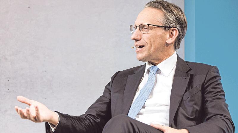 J&ouml;rg Kukies (SPD) kennt beide Seiten. Der fr&uuml;here Juso-Chef hatte einen Job in der Hochfinanz und wurde dann Wirtschaftspolitiker. Kukies ist sich sicher, dass Deutschland das Potenzial hat, die tiefe Wirtschaftskrise zu &uuml;berwinden.