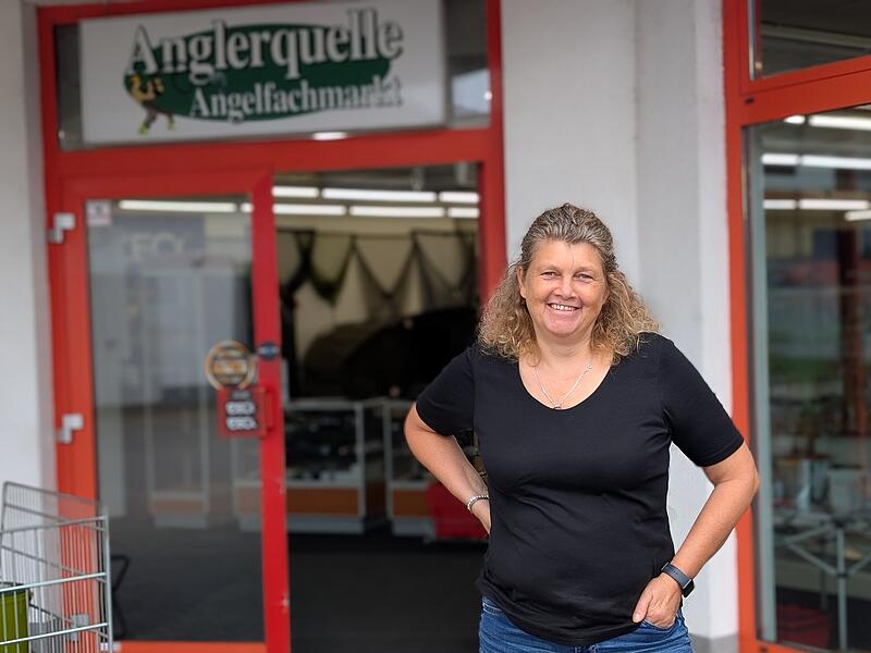 Anglerquelle EggolsheimForchheim & Fränkische Schweiz Seit 18 Jahren betreibt Carolin Sitzmann die Anglerquelle bereits in Eggolsheim. „Mit Leidenschaft", wie sie sagt.