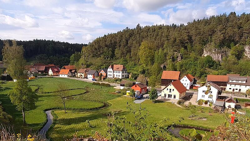 In Treunitz im Landkreis Bamberg wurde ein mysteri&ouml;ser Knochenfund gemacht.