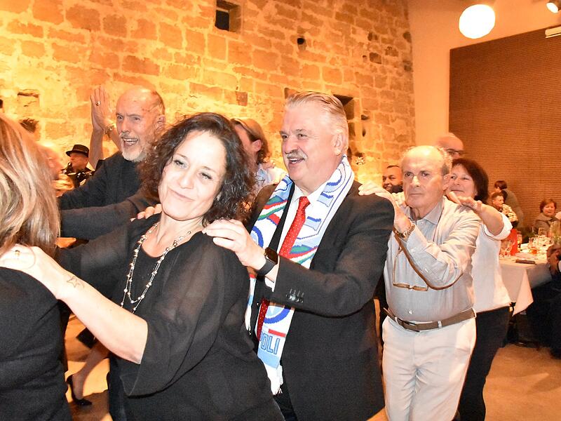 Thurnau versteht es zu feiern: 25 Jahre St&auml;dtepartnerschaft zwischen Thurnau und Positano waren ein rauschendes Fest