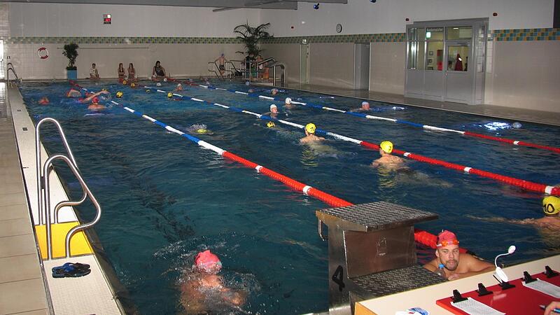 Auch im Burgebracher Hallenbad läuft der Betrieb bereits seit einiger Zeit wieder.
